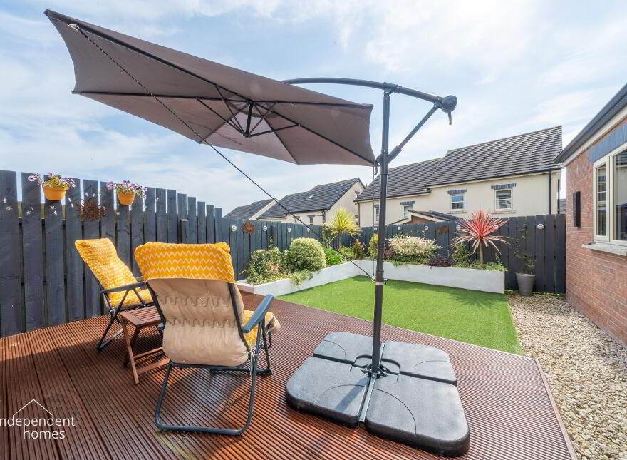 7 Lindara Crescent, Larne, BT40 2FF