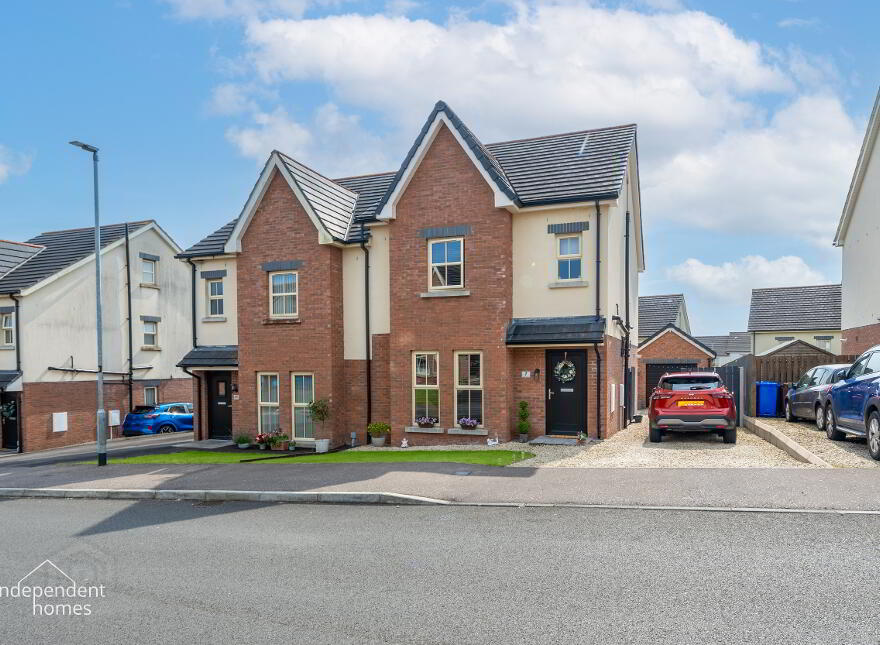 7 Lindara Crescent, Larne, BT40 2FF
