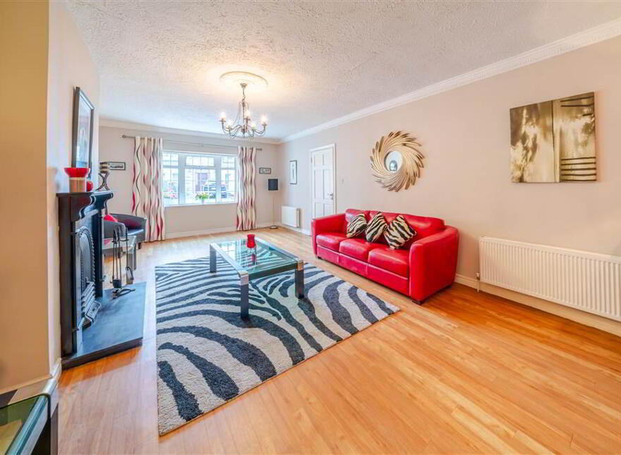 Chapel Street, Newport, F28T6H3
