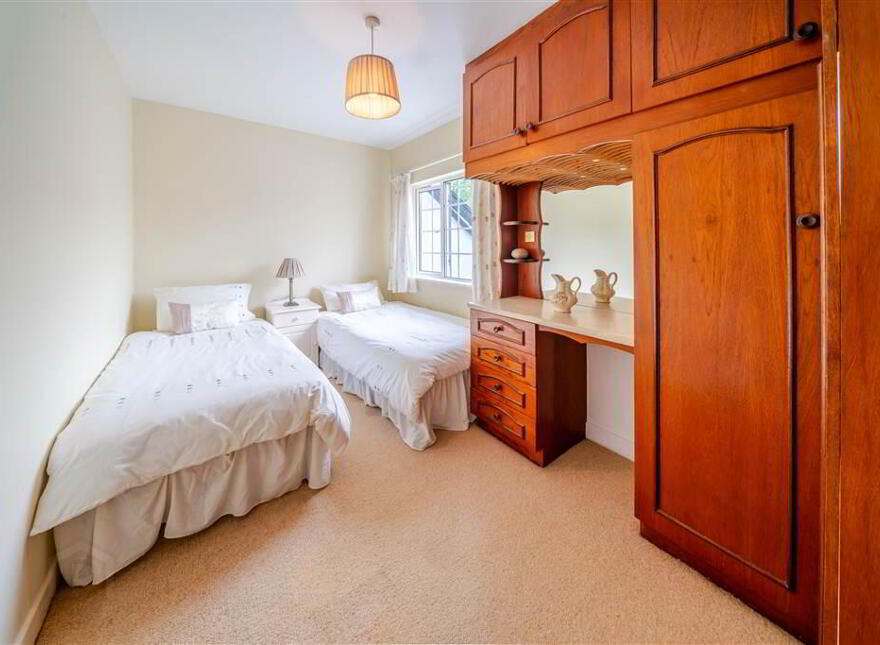 Chapel Street, Newport, F28T6H3