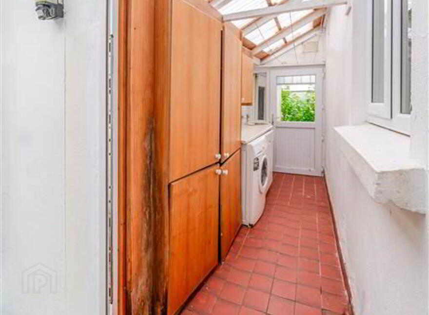 Chapel Street, Newport, F28T6H3