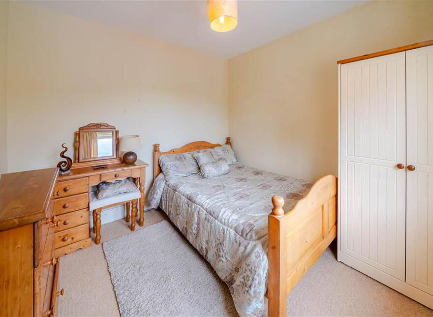 Chapel Street, Newport, F28T6H3