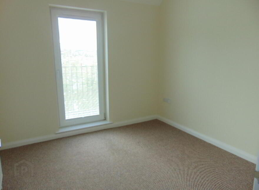 37 Lakeside Court, Coleraine, BT52 2FN