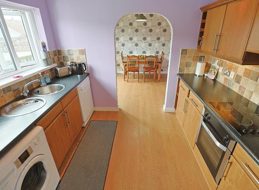 13 Craigs Road, Ballynahinch, BT24 8PQ