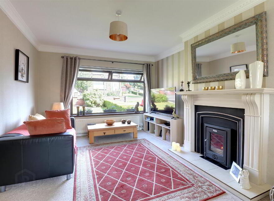 4 Strangford Heights, Newtownards, BT23 8ND