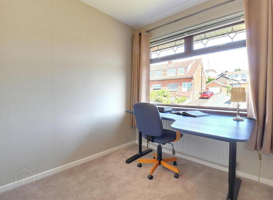 4 Strangford Heights, Newtownards, BT23 8ND