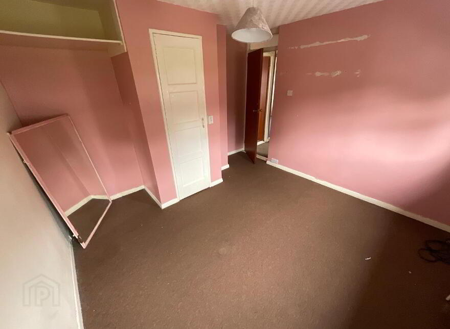 39 Silverstream Road, Belfast, BT14 8GB