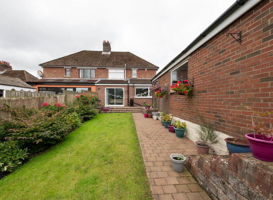 23 Sarajac Crescent, Belfast, BT14 6SD