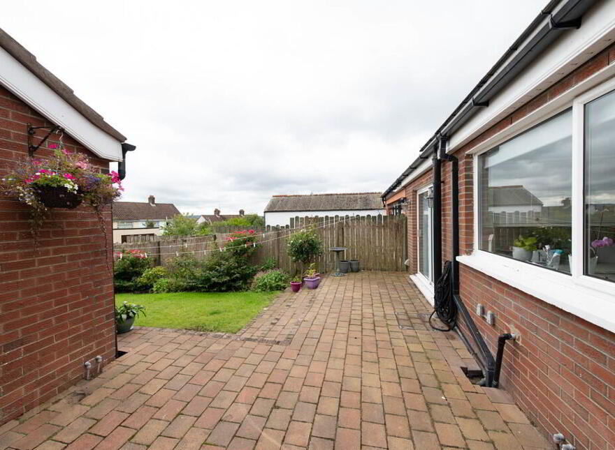 23 Sarajac Crescent, Belfast, BT14 6SD
