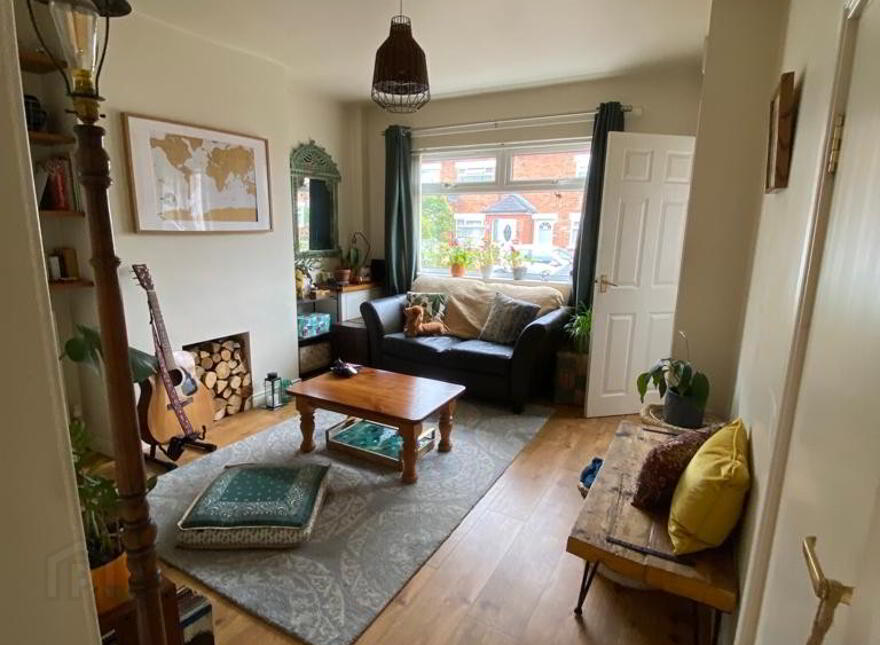 2 Glenhoy Drive, Belfast, BT5 5LB