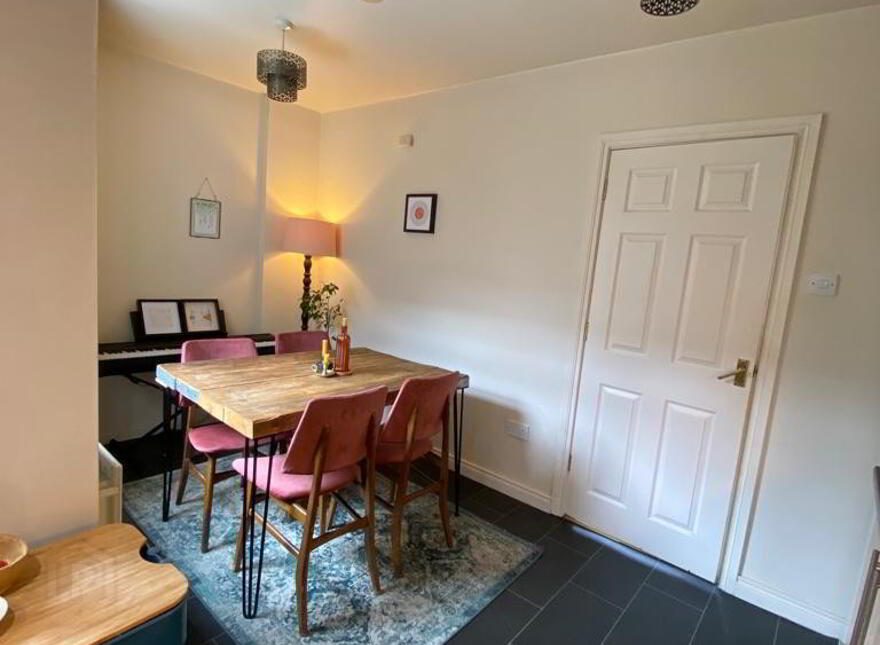 2 Glenhoy Drive, Belfast, BT5 5LB