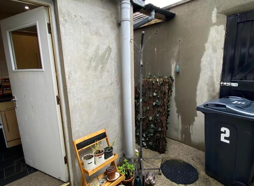 2 Glenhoy Drive, Belfast, BT5 5LB
