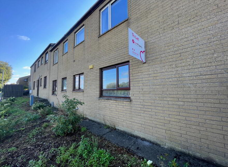 114 Lanntara, Ballee, Ballymena, BT42 3BQ photo