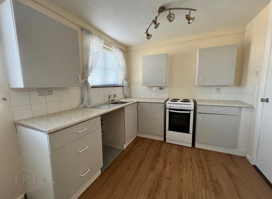 114 Lanntara, Ballee, Ballymena, BT42 3BQ