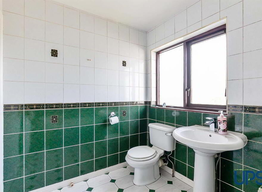 78 Garnock Hill, Blacks Road, Belfast, BT10 0AW