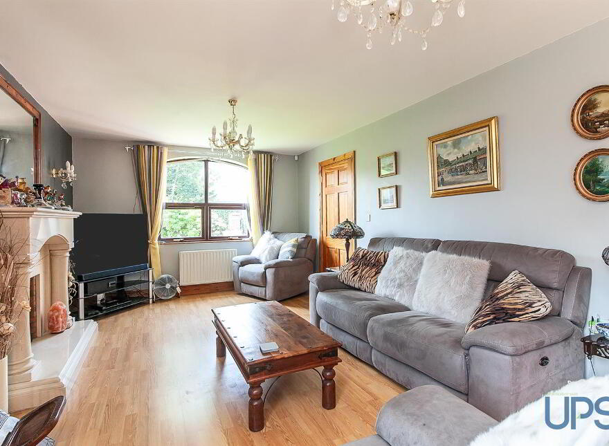 44 Barnfield Road, Lisburn, BT28 3TQ