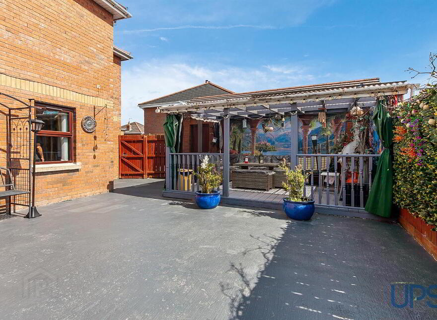 44 Barnfield Road, Lisburn, BT28 3TQ