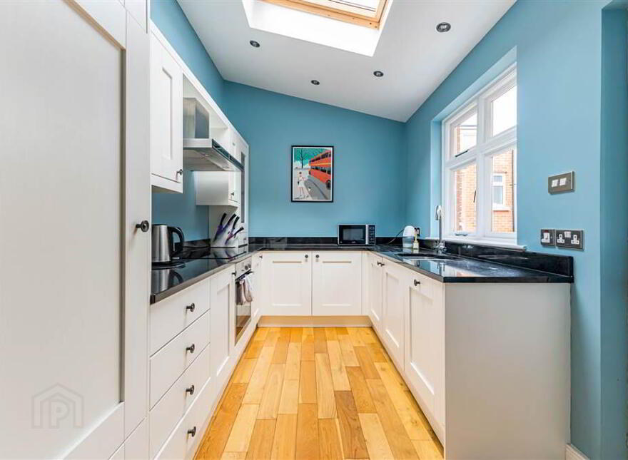 22 Strandview Street, Stranmillis, Belfast, BT9 5FF