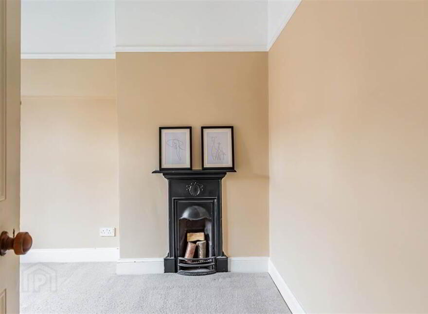 22 Strandview Street, Stranmillis, Belfast, BT9 5FF