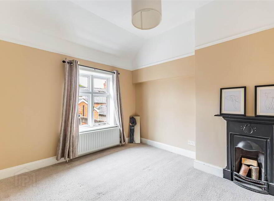 22 Strandview Street, Stranmillis, Belfast, BT9 5FF