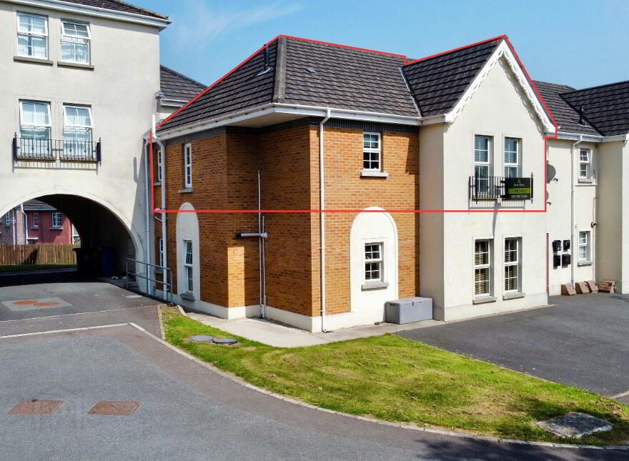 10 Chancellors Hall, Newry, BT35 8WJ