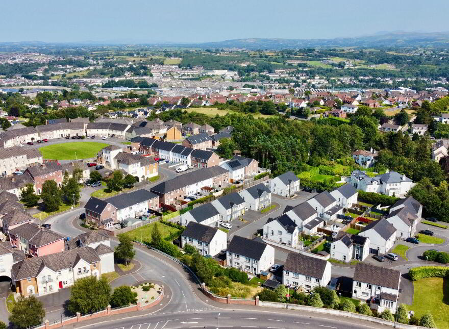 10 Chancellors Hall, Newry, BT35 8WJ