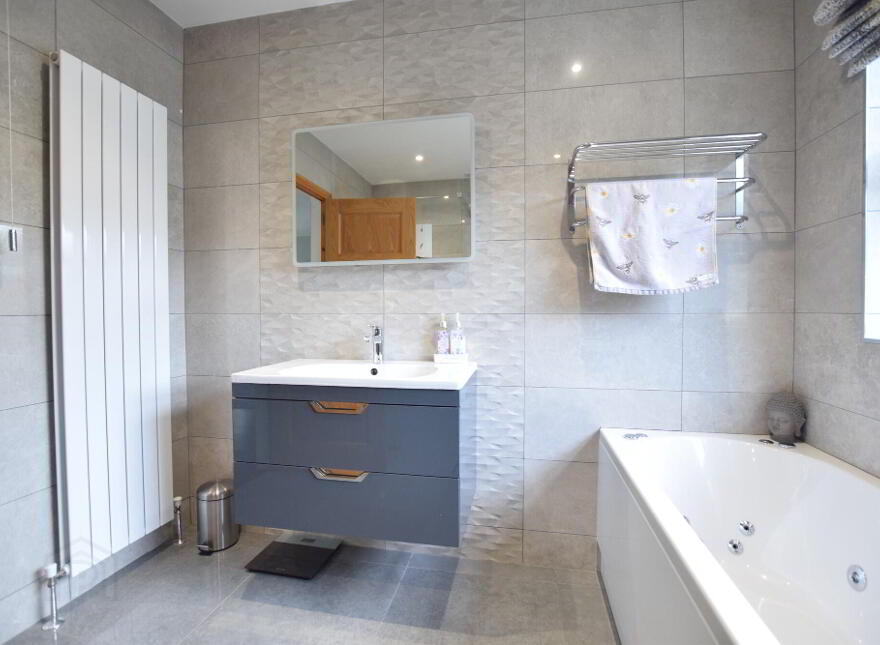 138 Dungannon Road, Cookstown, BT80 9BD