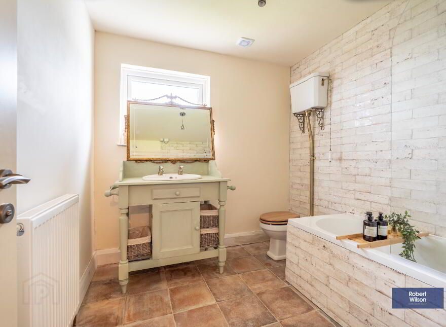 2 Ballycairn Cottages, Brankinstown Road, Aghalee, BT67 0DQ