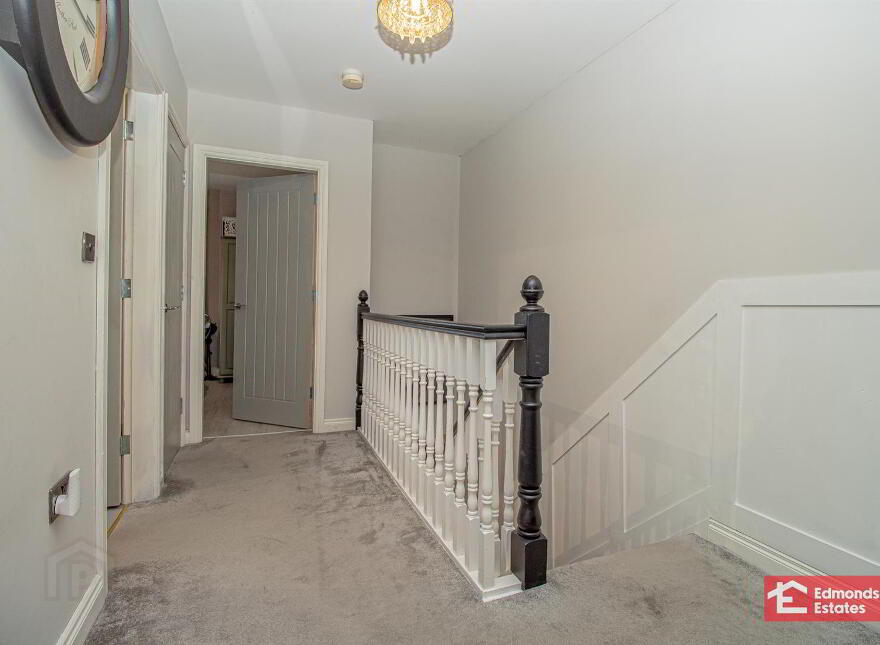 10 Rossdale, Ballymena, BT42 2SA