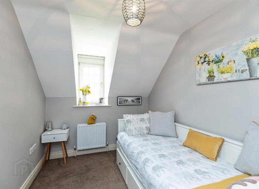 16 Danesfort Park Central, Belfast, BT9 7RE