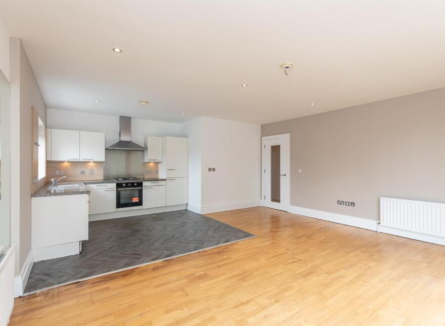 Apt 11d The Pines, Malone Square, 46 Windsor Park, Belfast, BT9 6JU