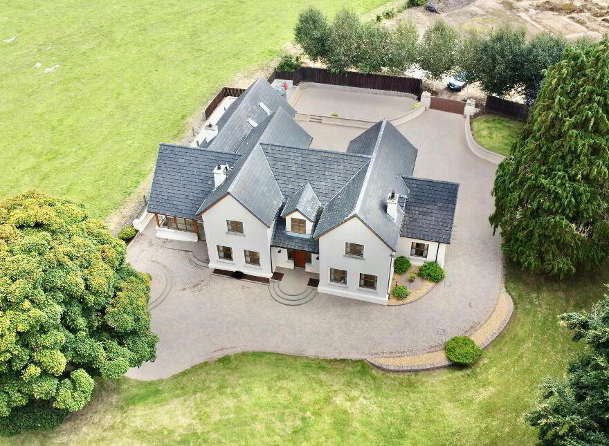 55 Killygarvan Road, Cookstown, BT80 9BG