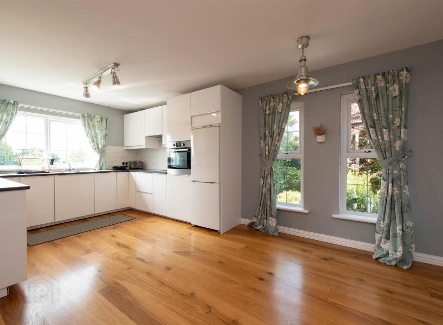 24 Scaddy Road, Downpatrick, BT30 9BP