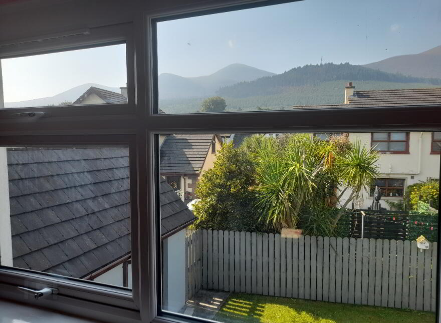 2 Tullybrannigan Drive, Newcastle, BT33 0TU