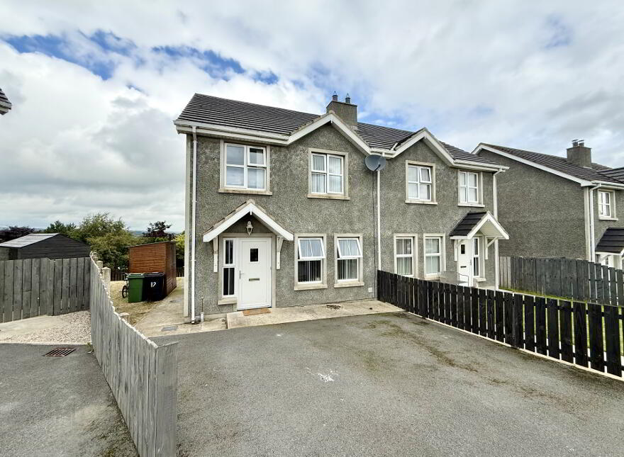 12 Neills Avenue, Loughgilly, BT60 2DA photo