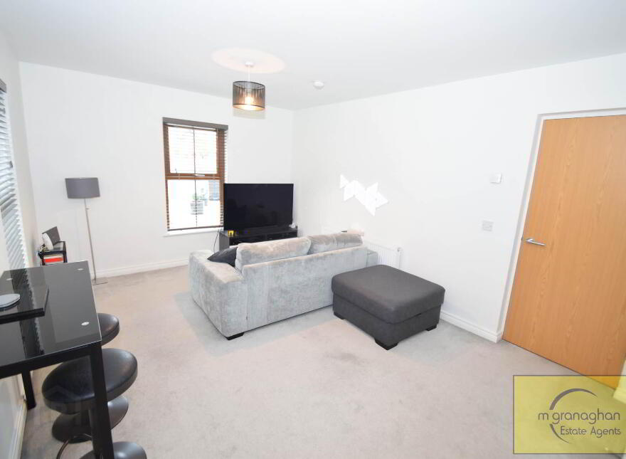 5 Willow Park, Dunmurry, Belfast, BT17 9RF