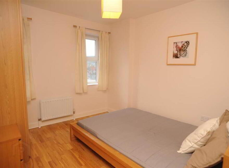 Apt 303 College Central, 4 College Avenue, Belfast, BT1 6BB