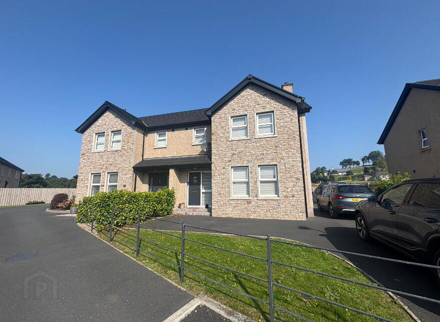 17 Killyliss Manor, Dungannon, BT70 1UP photo