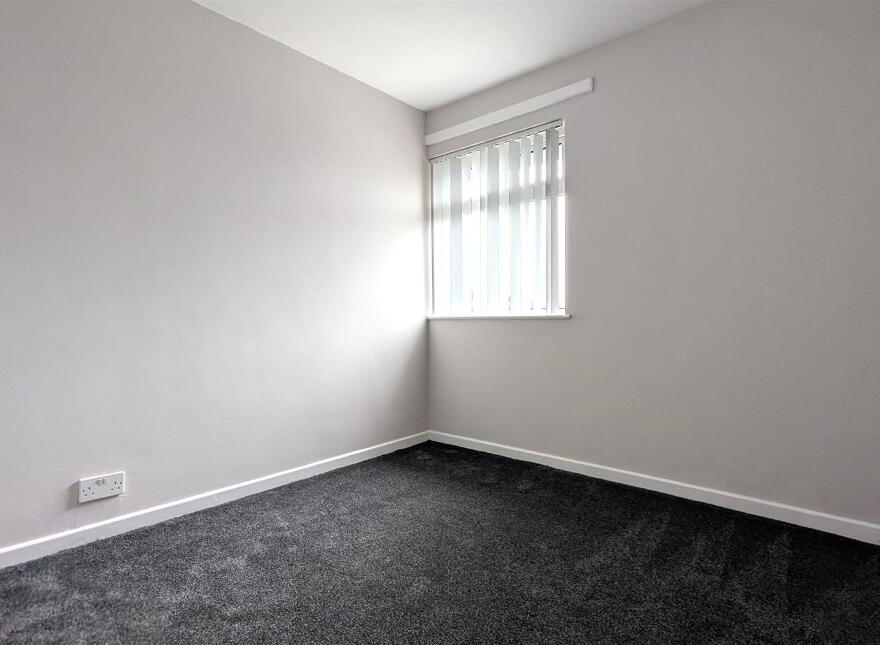 32 Hollowburn Road, Antrim, BT41 1NQ