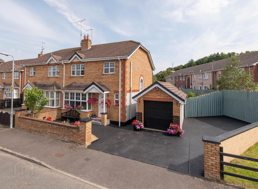 10 Cathedral Park, Downpatrick, BT30 6GF