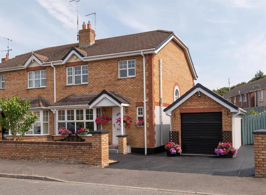 10 Cathedral Park, Downpatrick, BT30 6GF photo
