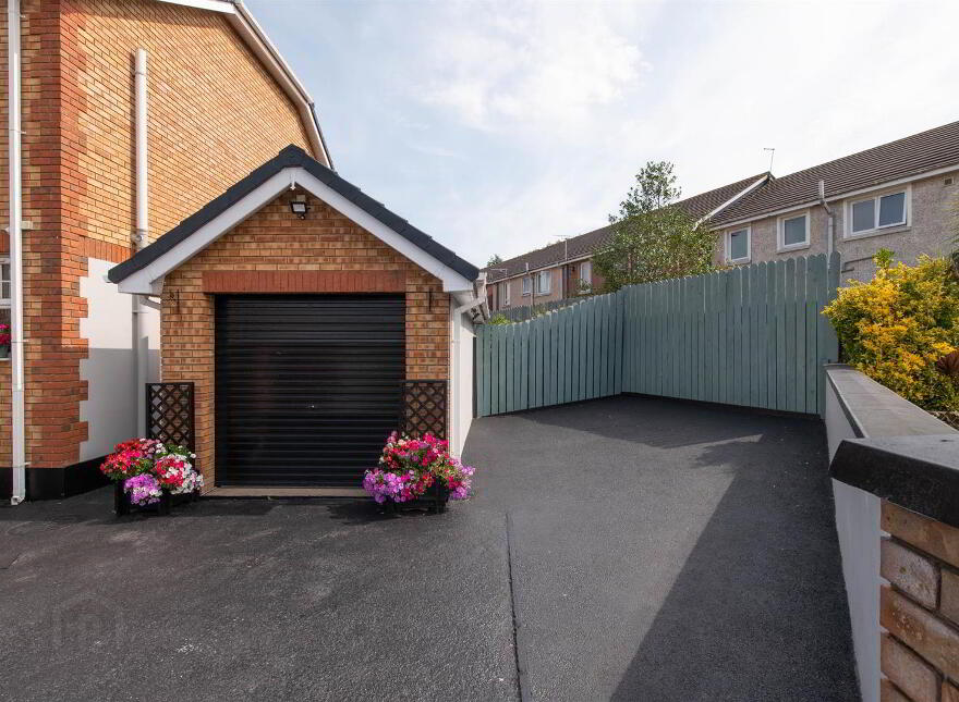 10 Cathedral Park, Downpatrick, BT30 6GF