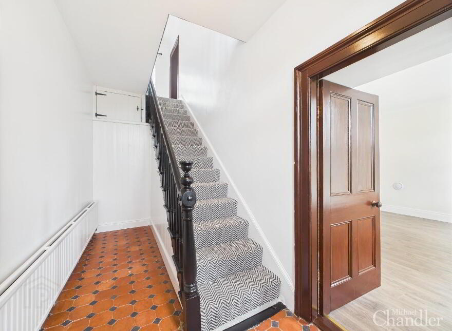 32 Glassdrumman Road, Ballynahinch, BT24 8UX