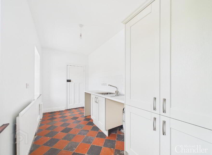 32 Glassdrumman Road, Ballynahinch, BT24 8UX