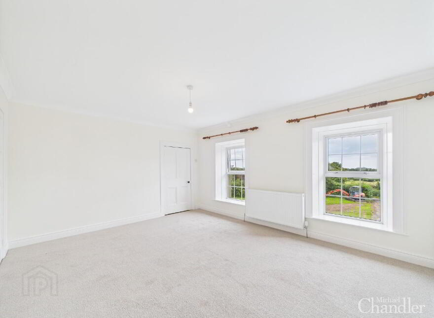 32 Glassdrumman Road, Ballynahinch, BT24 8UX