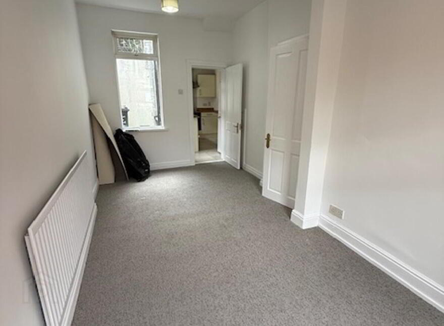 25 Elmdale, Bloomfield, Belfast, BT5 5BX