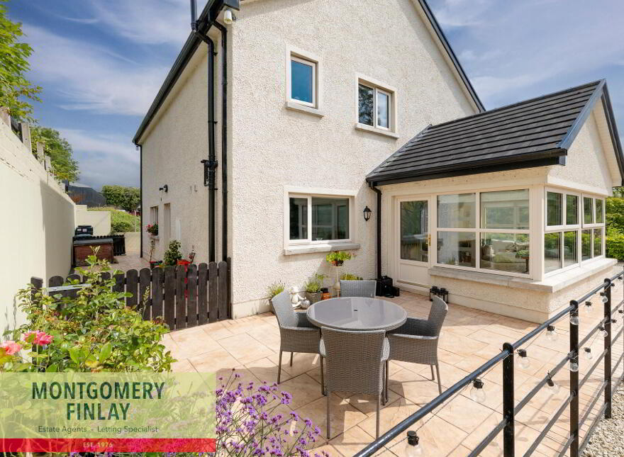 Willow View, 30 Oakfield Road, Enniskillen, BT92 2DB