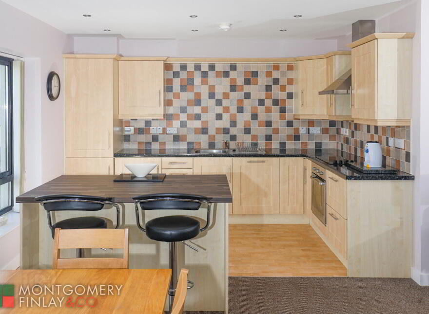 14 Oakhill Avenue, Enniskillen, BT74 4EA