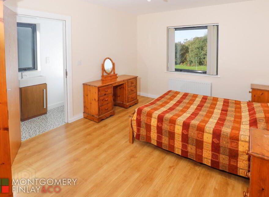 14 Oakhill Avenue, Enniskillen, BT74 4EA