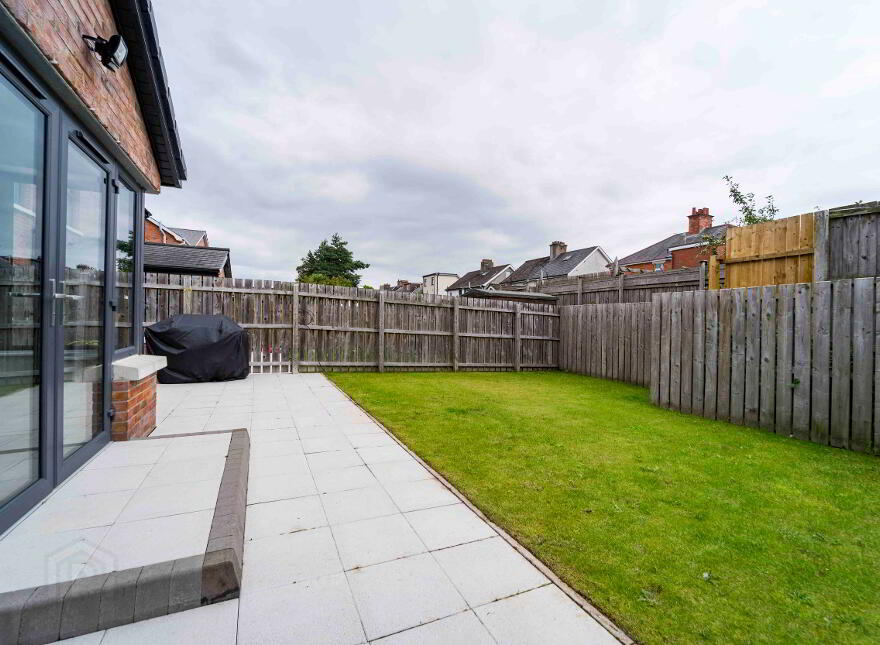 30 Ormonde Gardens, Belfast, BT6 9FL